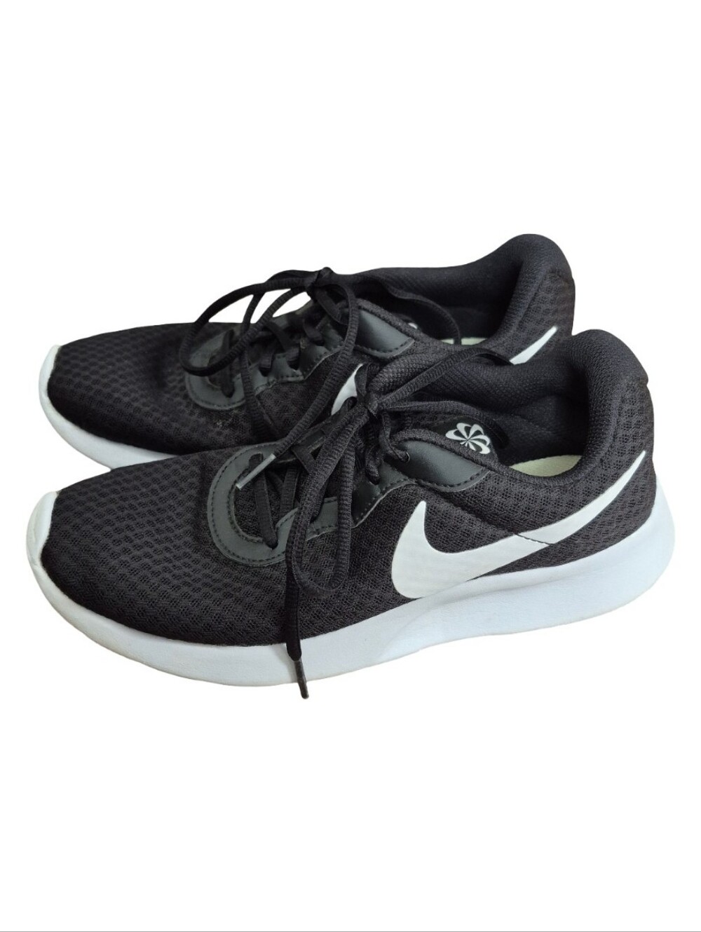 Nike Tanjun Womens Sneakers Size 8
